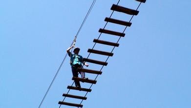 深圳拓展训练：石岩湖专业拓展培训+龙门温泉两天度假训练方案